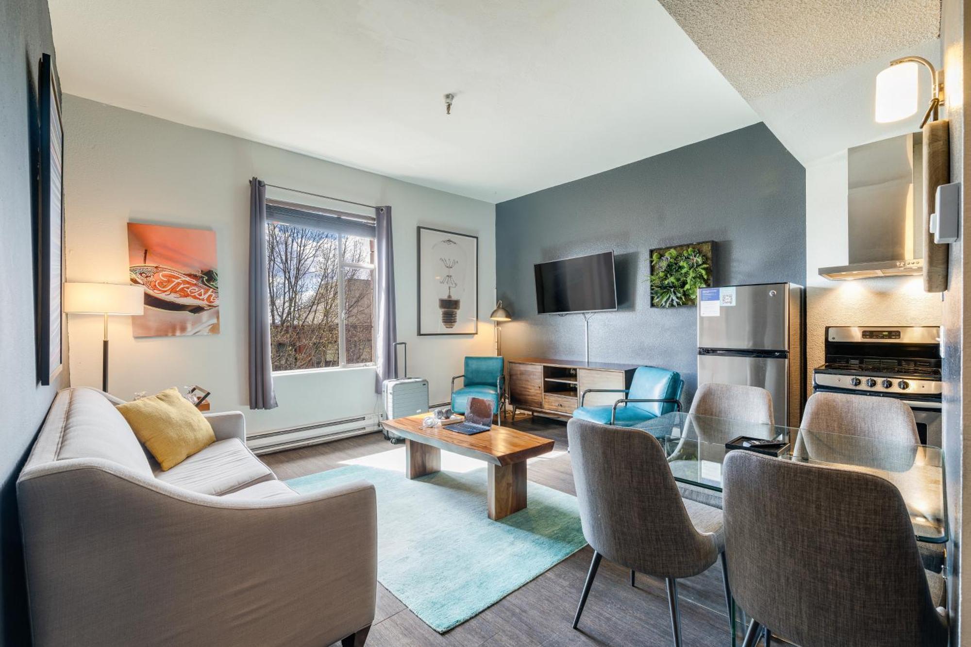 Oxford Apartment By At Mine Hospitality Seattle Ngoại thất bức ảnh