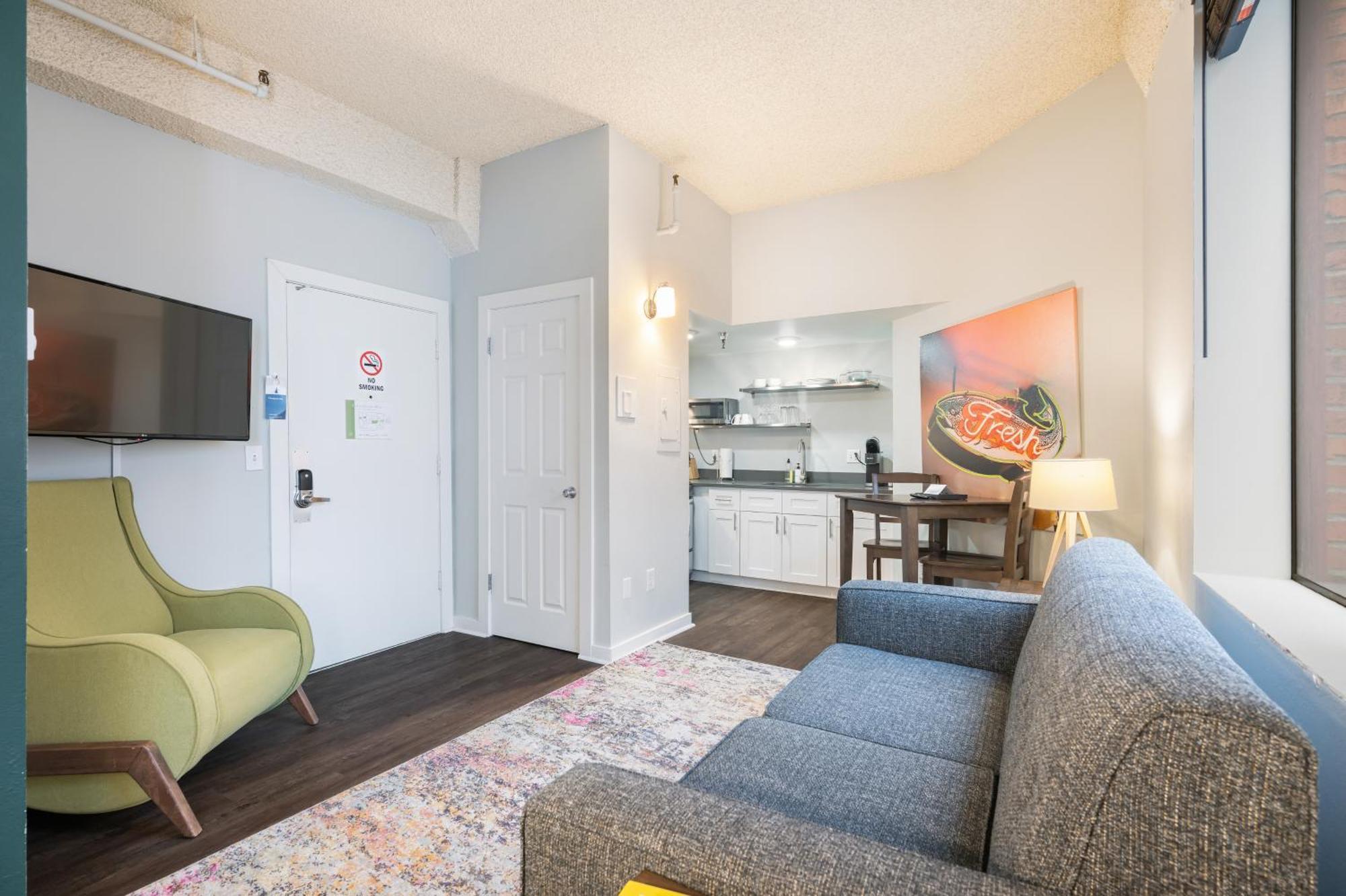 Oxford Apartment By At Mine Hospitality Seattle Ngoại thất bức ảnh